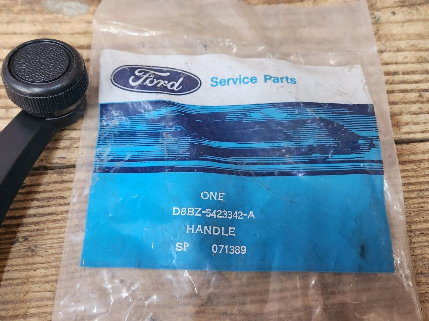 NOS 1979 - 1982 FORD MUSTANG FAIRMONT PINTO WINDOW CRANK HANDLE D8BZ-5423342-A