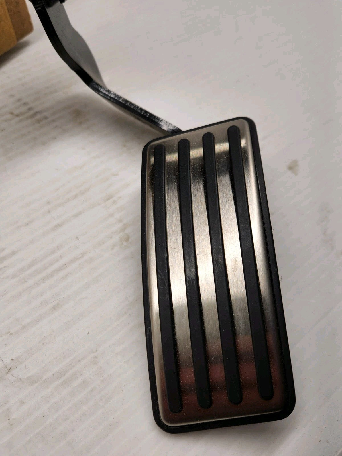 6513864