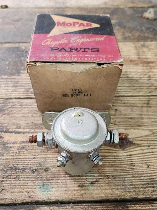 NOS 1953-1955 Dodge Plymouth Coronet Powerflite Starter Solenoid Switch 1605435