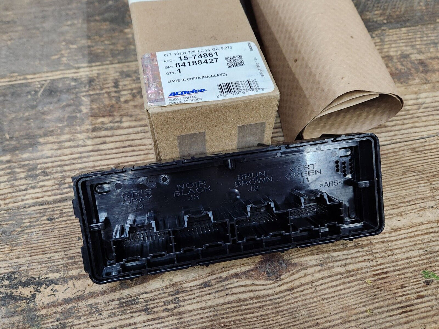 NEW NOS GENUINE GM 2017-19 Buick LaCrosse Heating & A/C Remote Control 84188427