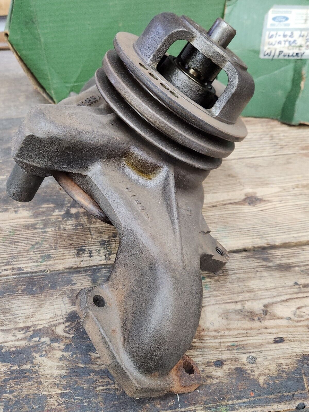 1961-62 Lincoln Continental 430 7.0 Rebuilt water pump C1VE-8505-A 5-1/2" pulley
