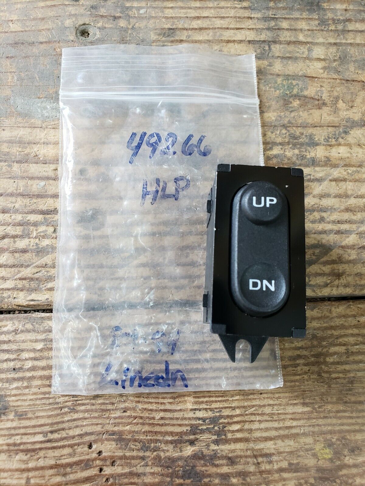 NEW 1989-1994 LINCOLN CONTINENTAL POWER WINDOW SWITCH RH FRONT FORD