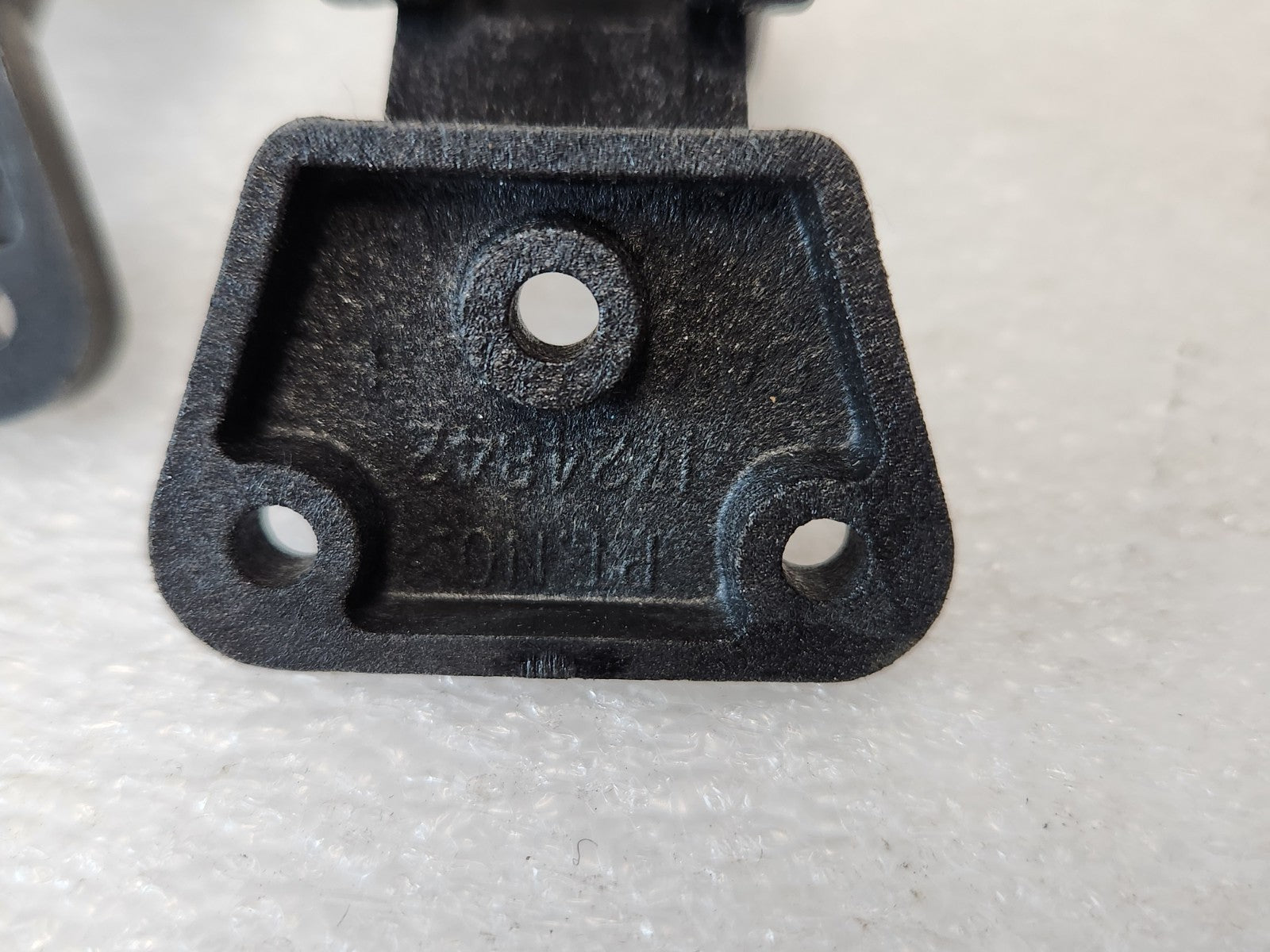 6400317