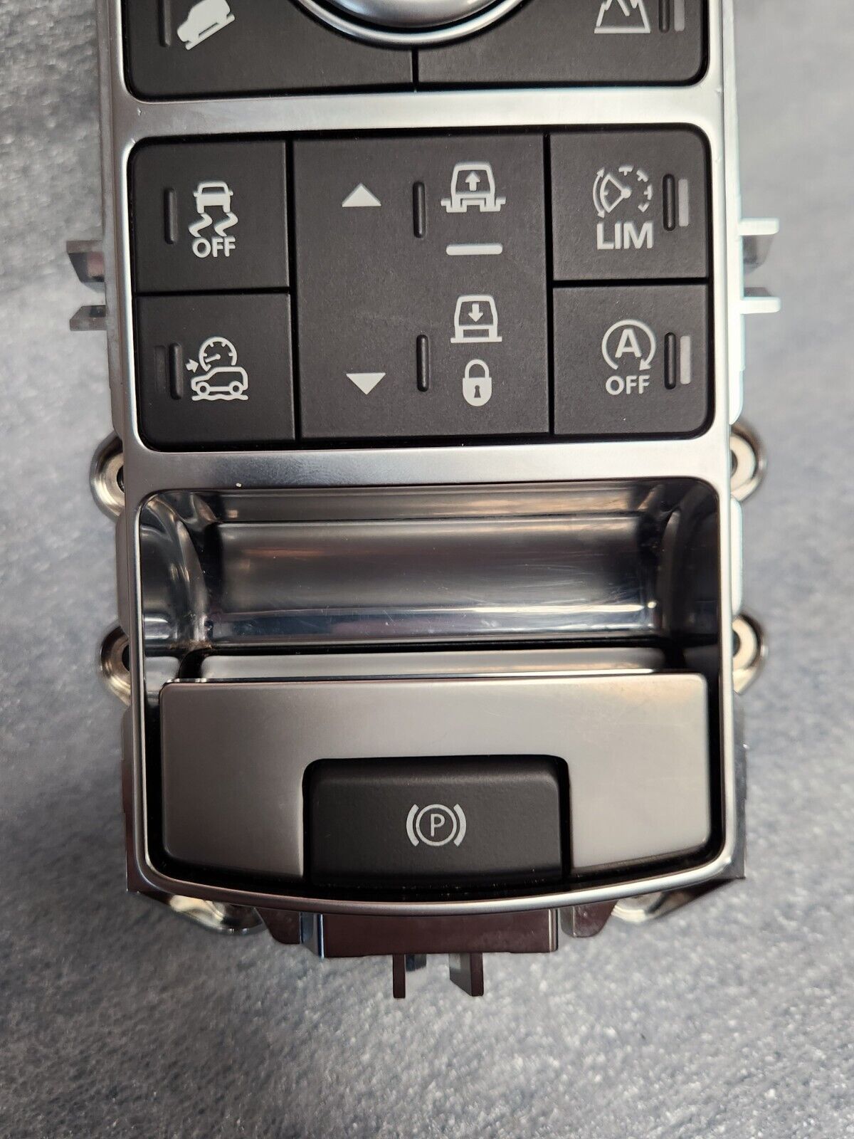 2017-2019 LAND ROVER DISCOVERY L462 TERRAIN RESPONSE CONTROL PARK SWITCH CONSOLE