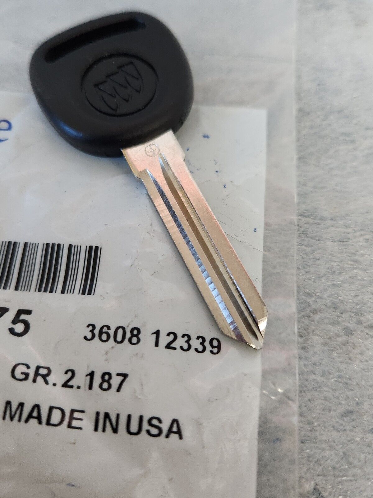 GM OEM NOS 15871575 Door Lock Ignition Key Uncoded 2005-2010 Buick