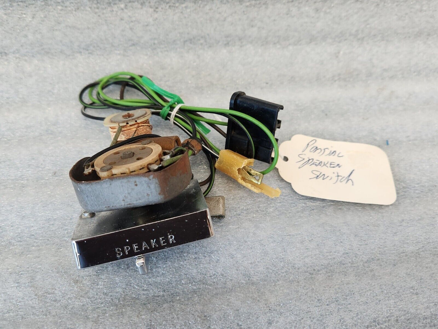 Genuine GM 1963-1967 Pontiac GTO LeMans Rear Speaker Fader Switch & Chrome Bezel