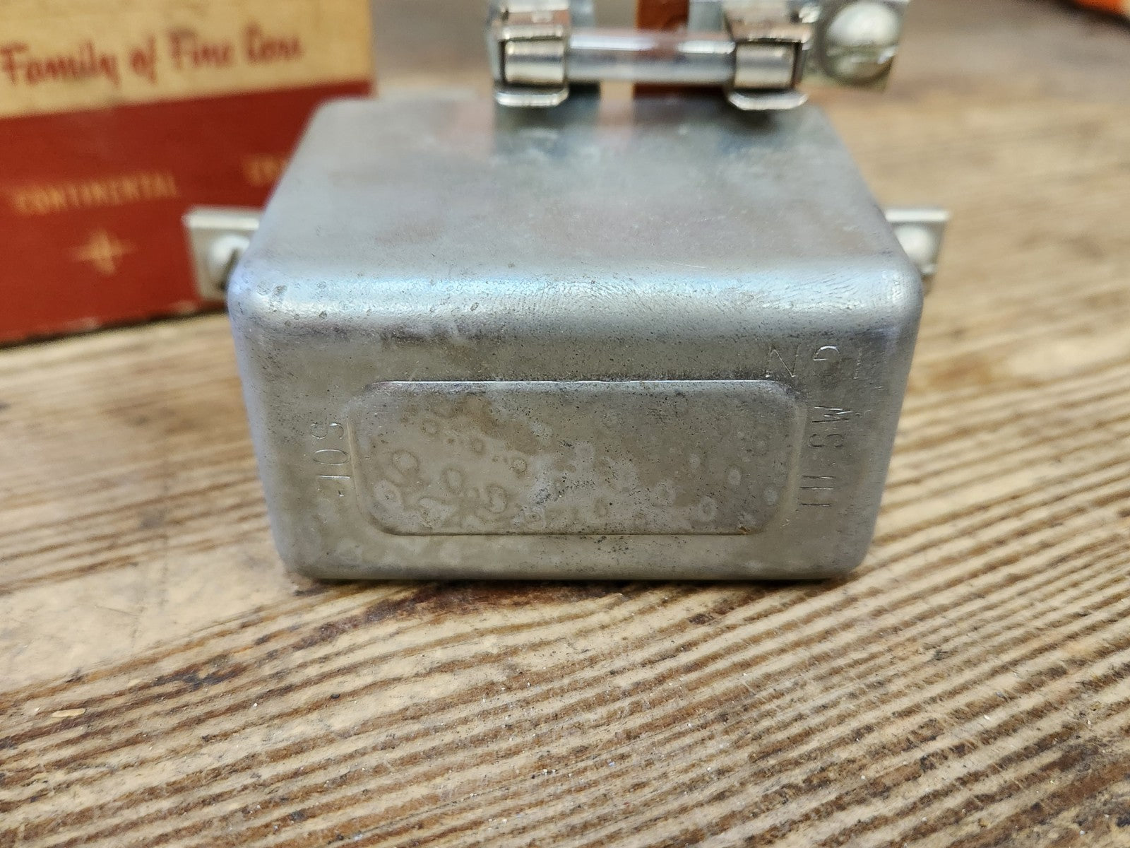 8005949
