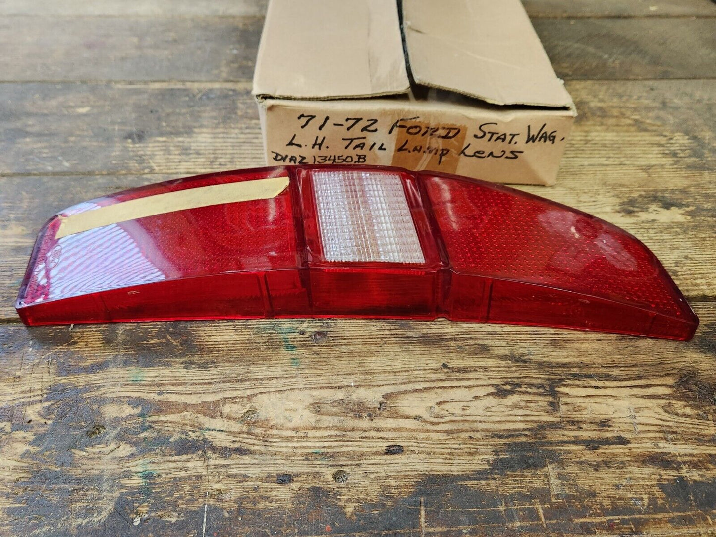 Ford LTD & Country Squire Wagon 1971-72 Tail Light Lens Assembly Left Side