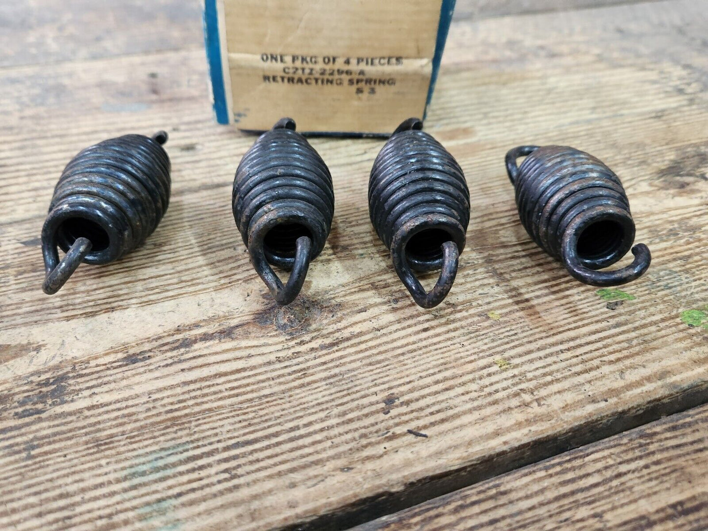 4 PCS FORD 1964-1972 TRUCK "SPRING" BRAKE SHOE RETRACTING BENDIX 15X4 & 15X4 1/2