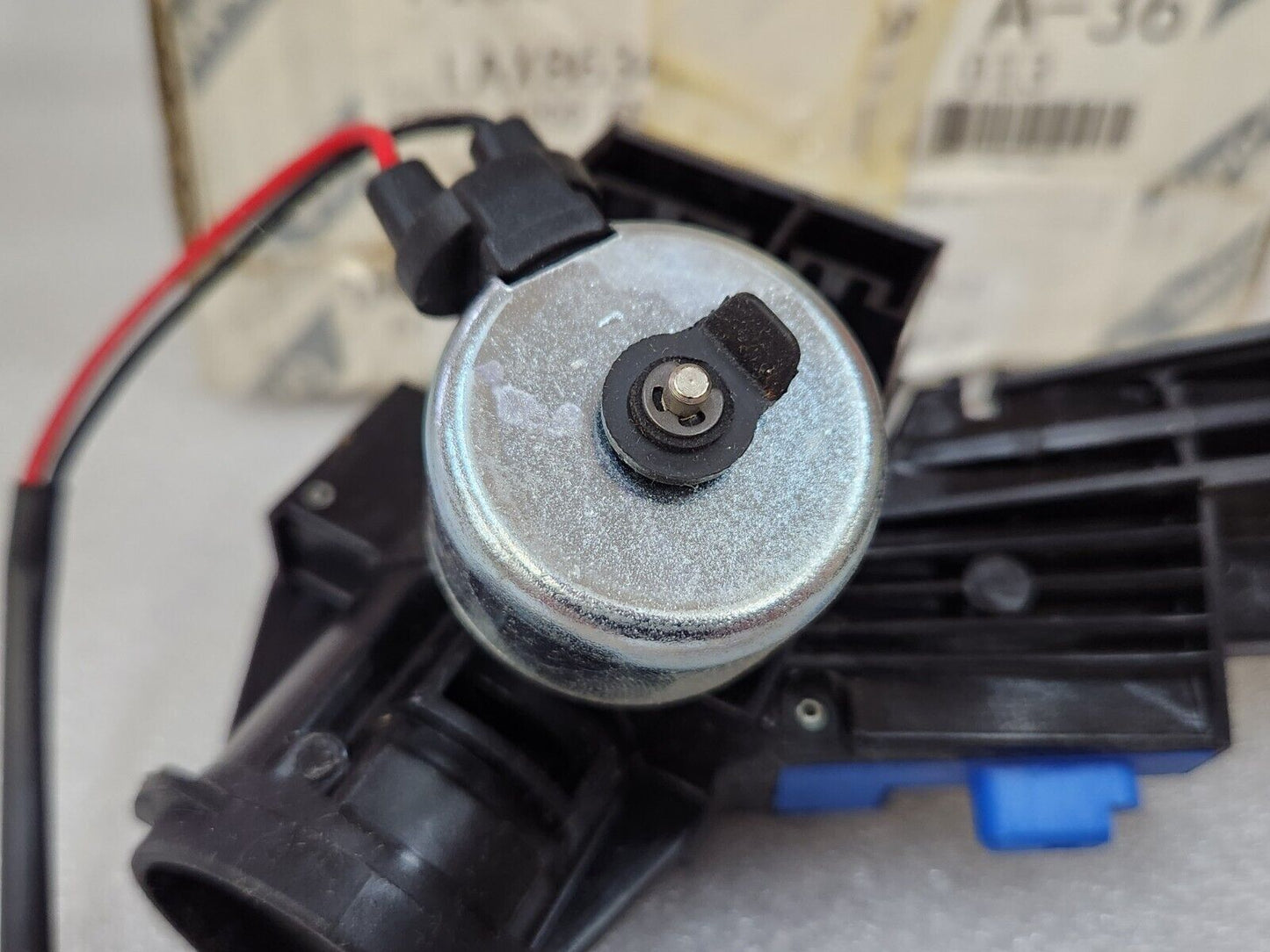 MOPAR SWITCH IGNITION FOR FIAT 500L 500X JEEP COMPASS RENEGADE 15-22 68539348AA
