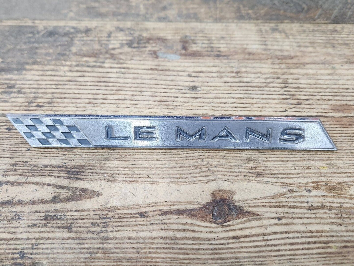 1964 1965 PONTIAC LEMANS L.H. DRIVER FENDER EMBLEM OEM GM 4414093