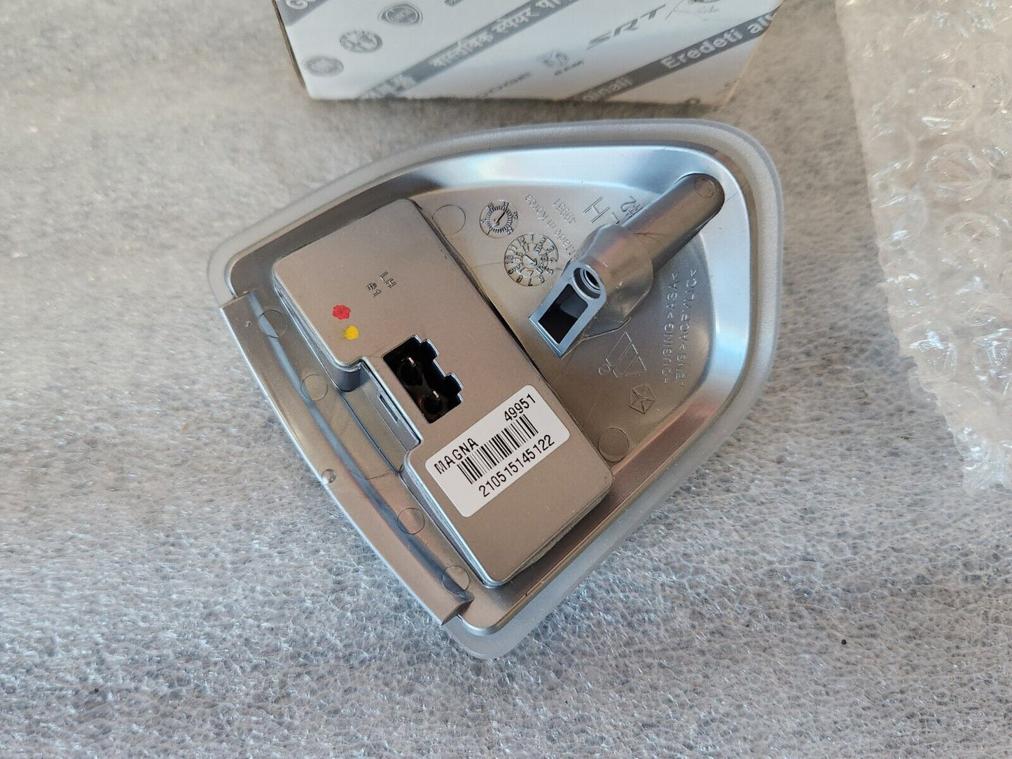 NEW Mopar 2015-2021 Ram Driver Left Tow Mirror Turn Signal Light Lens 68302829AA