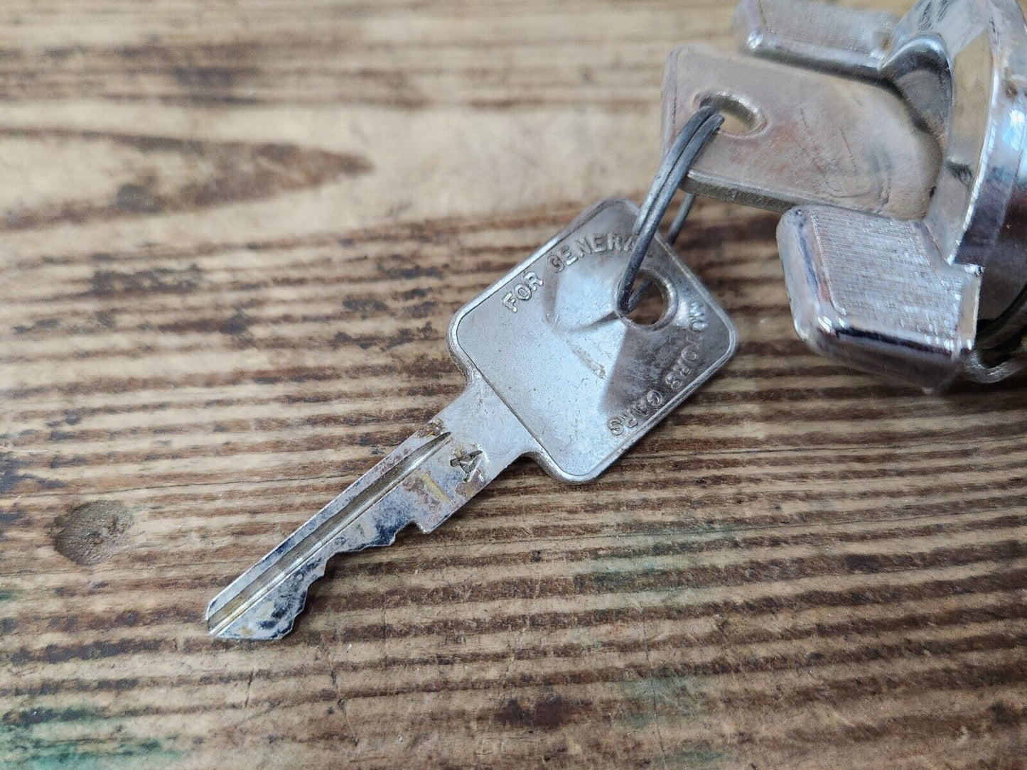 Sorensen SA-114L Ignition Lock Cylinder 1970-77 Buick Cadillac 70-78 Chevy GMC