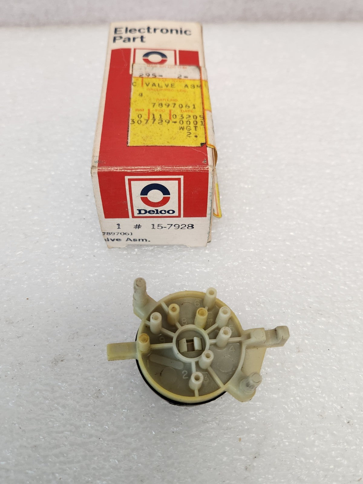 8055747