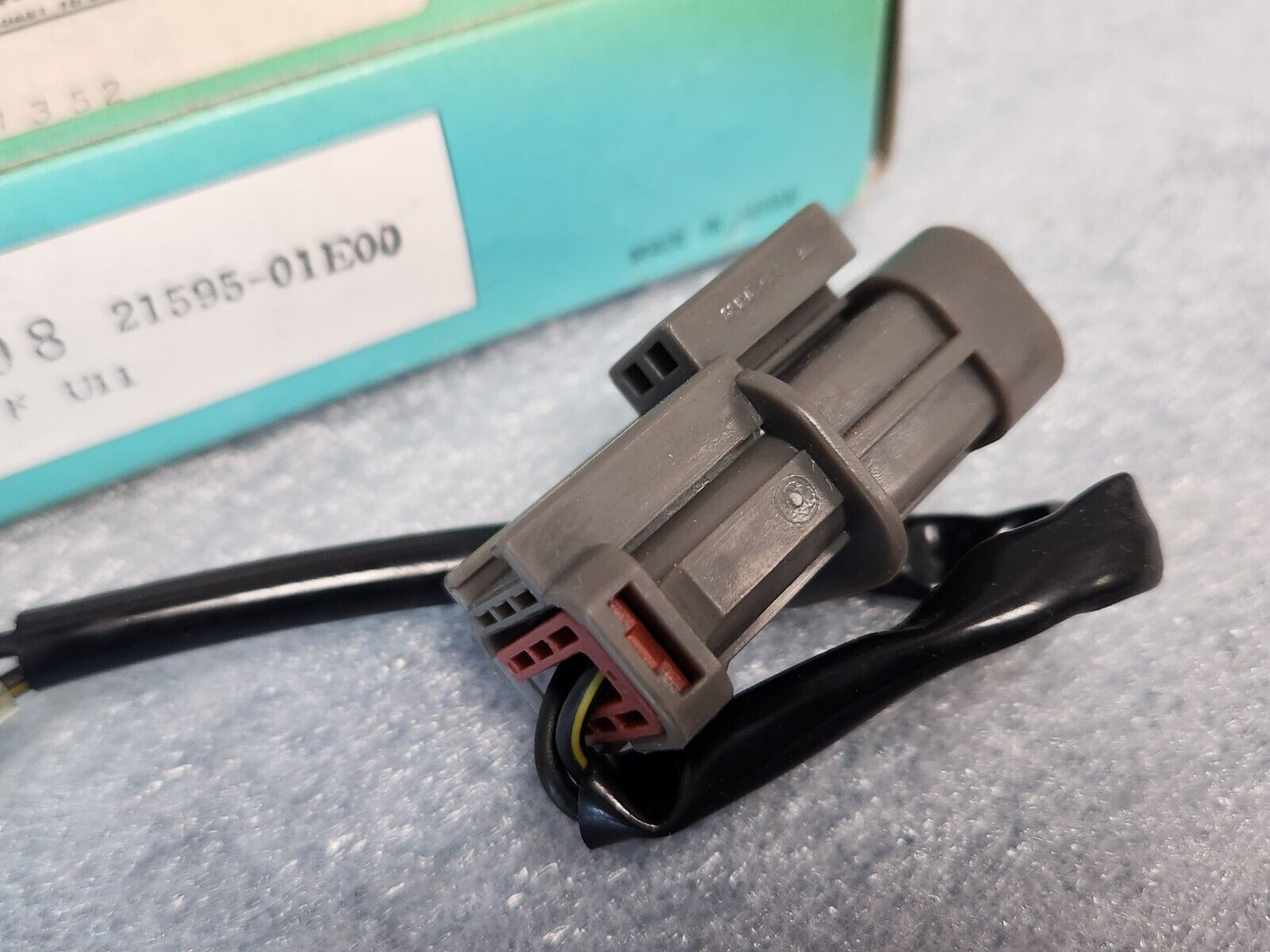 NEW NOS Cooling Fan Switch Lower for NISSAN  Beck/Arnley 201-1352 Japan