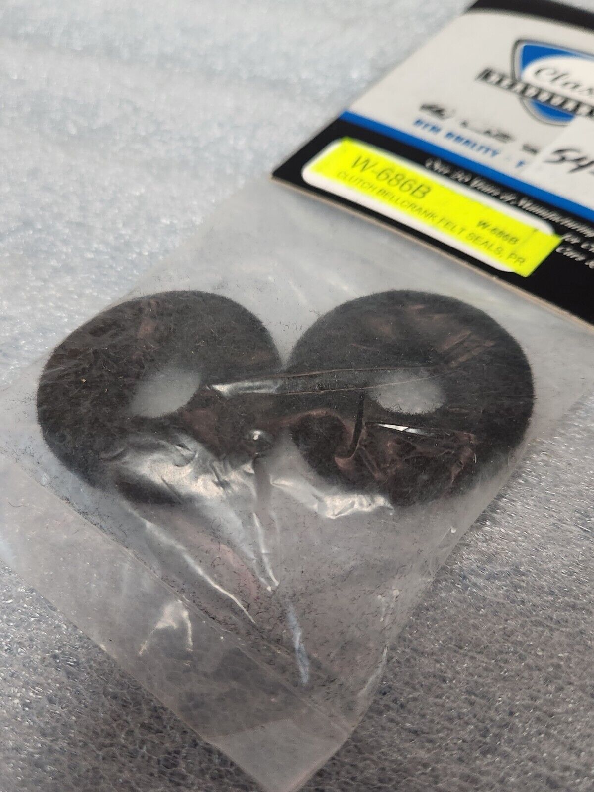 2 Z-bar Clutch Bell Crank Felt Seals Chevelle C10 Camaro Nova Corvette GTO 442