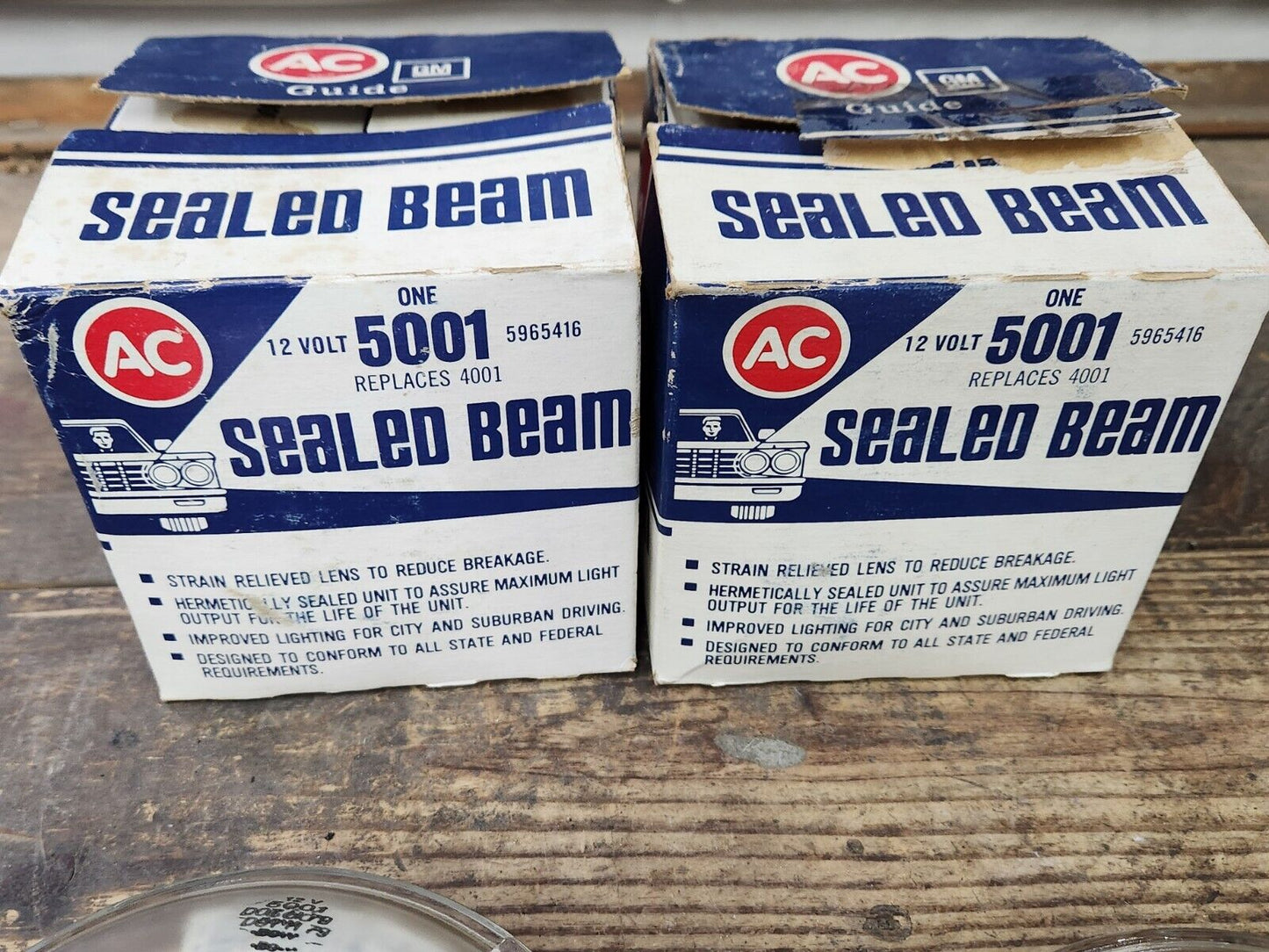 2 NOS AC Guide 5001 Sealed Beam Headlights GM 5965416 4001 12 Volt New OEM H71