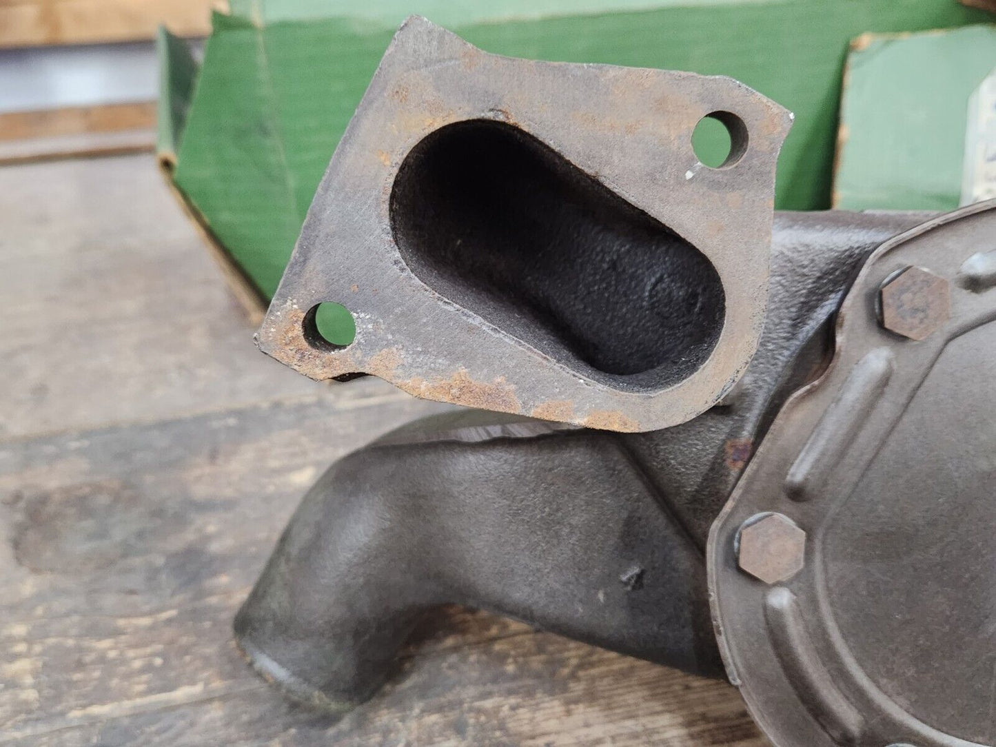 1961-62 Lincoln Continental 430 7.0 Rebuilt water pump C1VE-8505-A 5-1/2" pulley