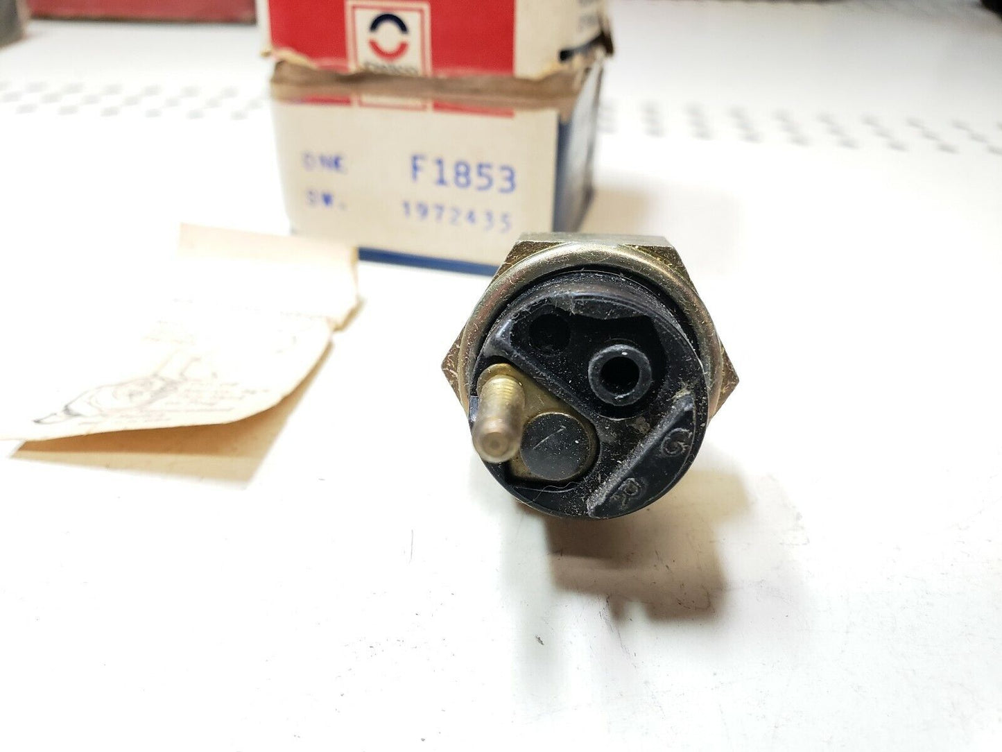 NOS 77-87 FORD TRUCKS 68-87 MERCURY DELCO REMY 1972435 TEMPERTURE SWITCH F1853