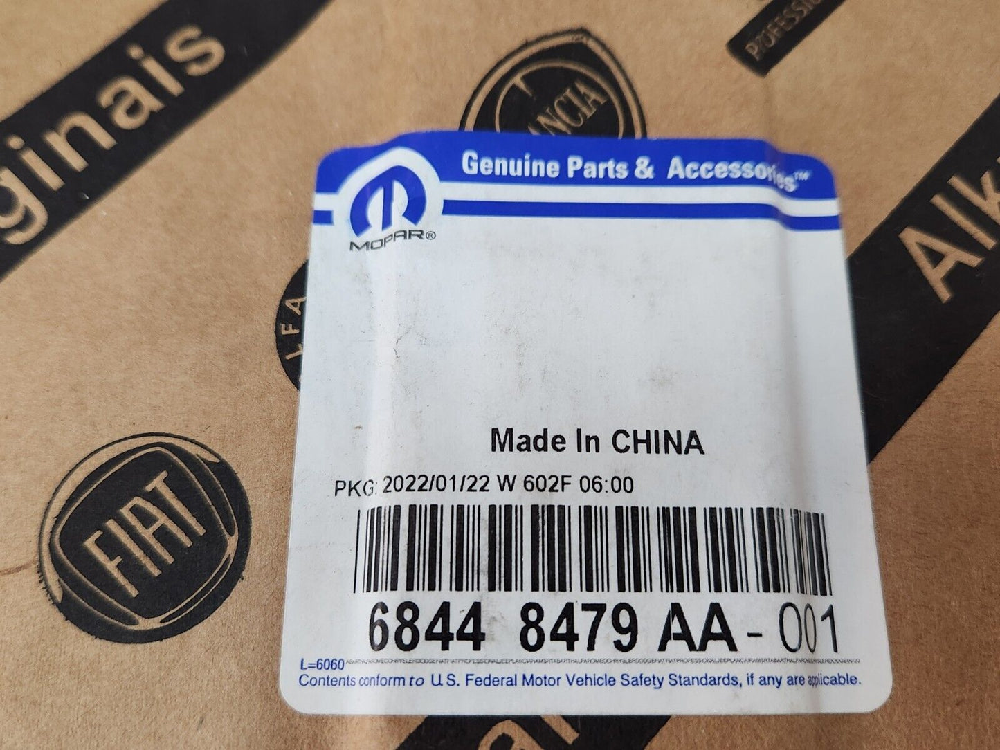 NEW GENUINE 2020-2024 Dodge Durango R/T Silver HEMI Fender Nameplate OEM Mopar