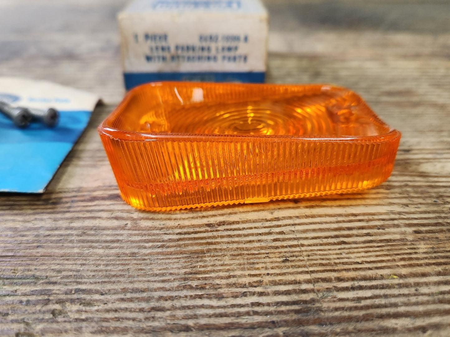 7828976