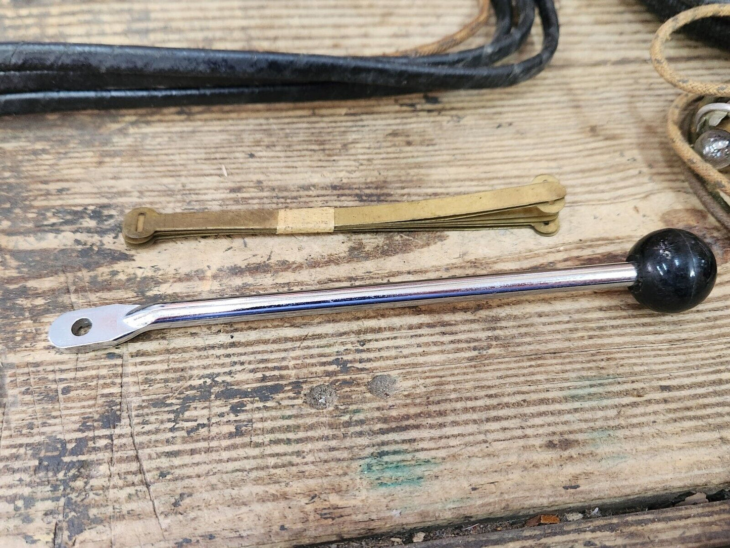 1951 Ford Passenger Car NOS ACCESSORY DIRECTIONAL TURN SIGNAL INDICATOR KIT M/T