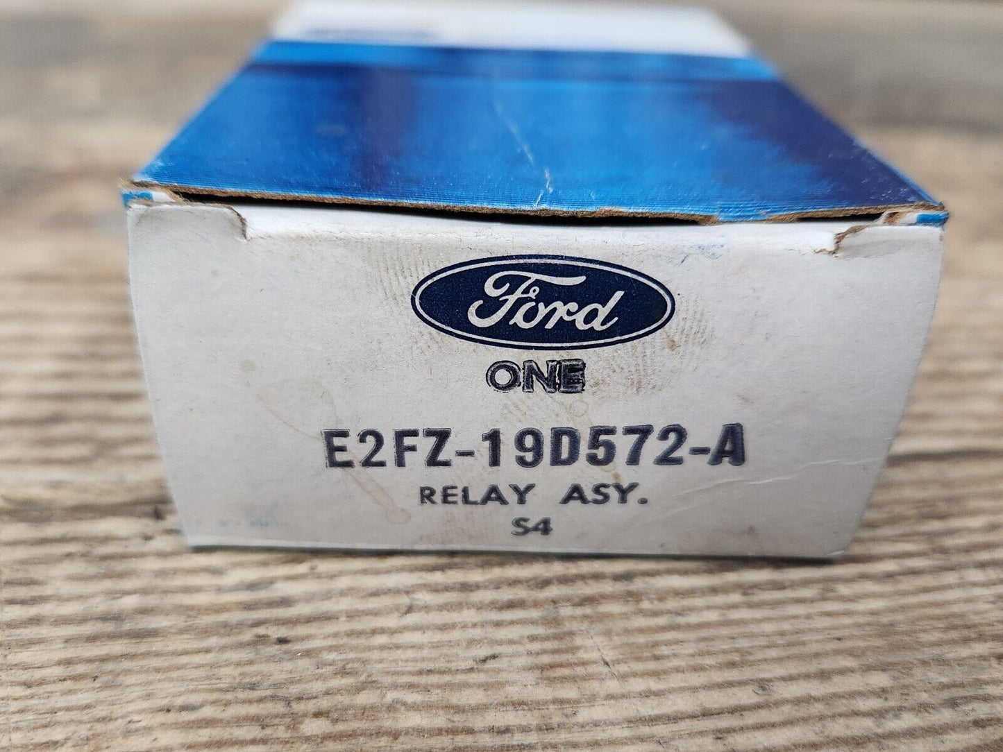 NOS OEM Ford Escort Lynx A/C Compressor Relay Part # E2FZ-19D572-A