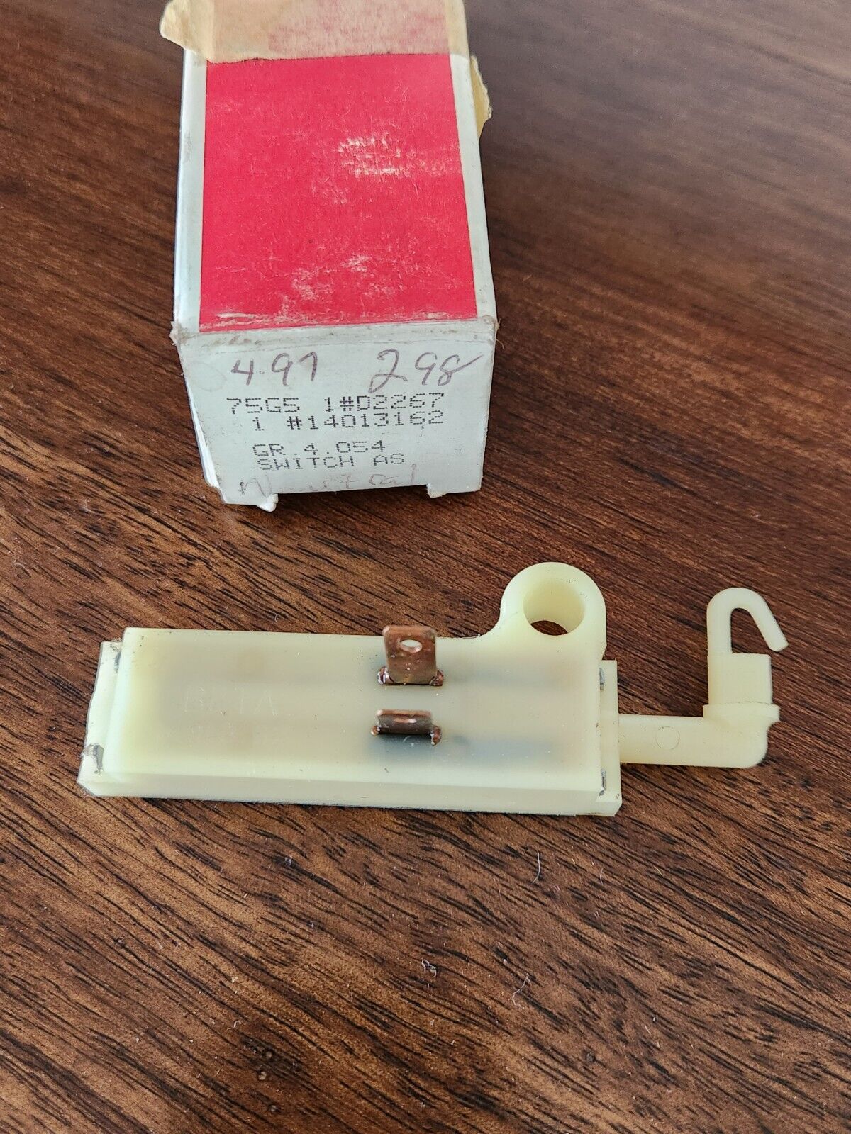 NOS 1973 BUICK 3 & 4 SPEED TRANSMISSION NEUTRAL SAFETY SWITCH D2267 14013162