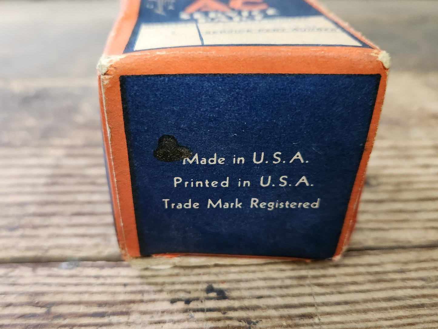7480924