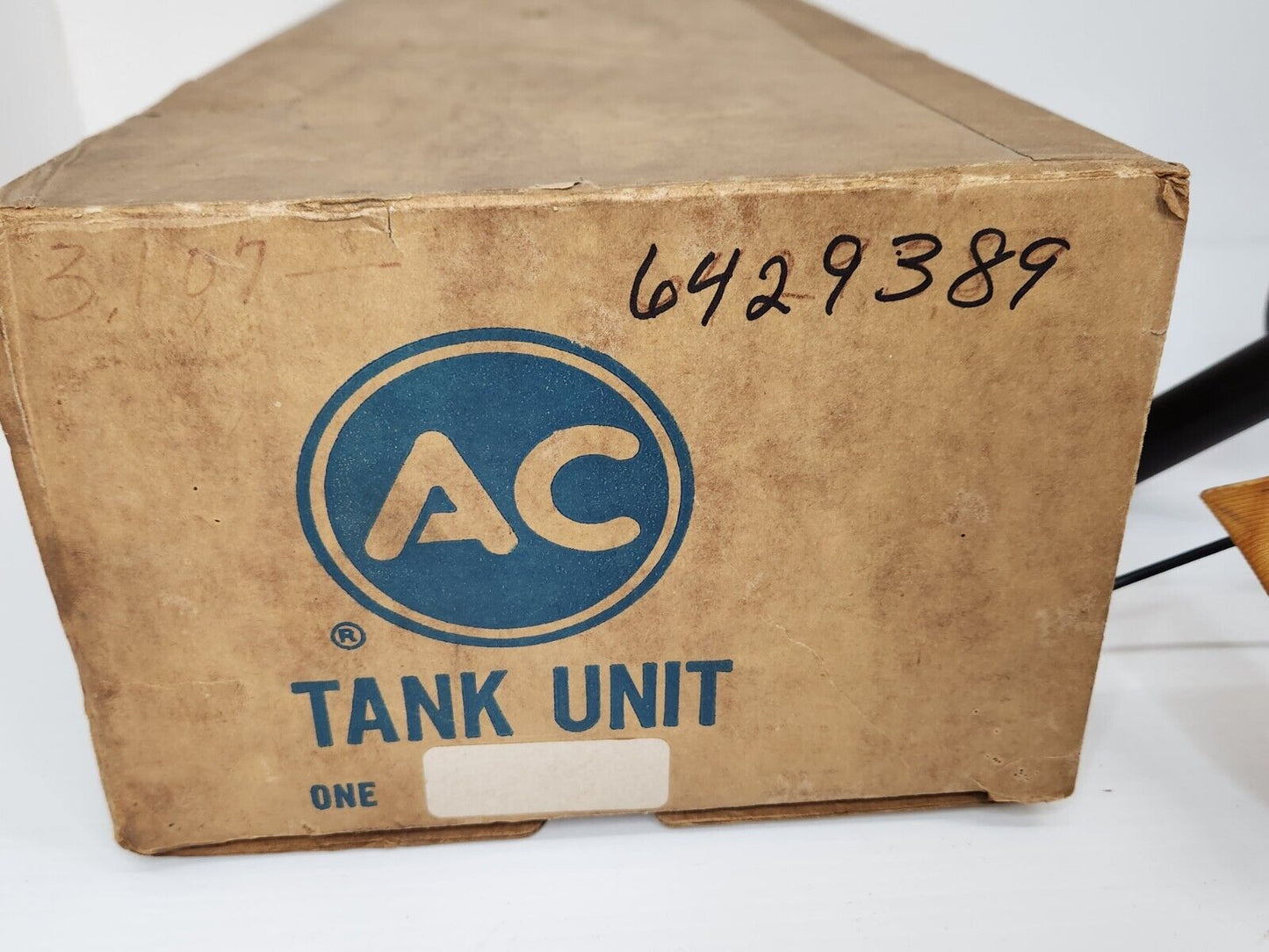 NOS OEM AC Fuel Sending Unit 3/8" 25G Tank 1973-1977 K20 Suburban Blazer 6429389