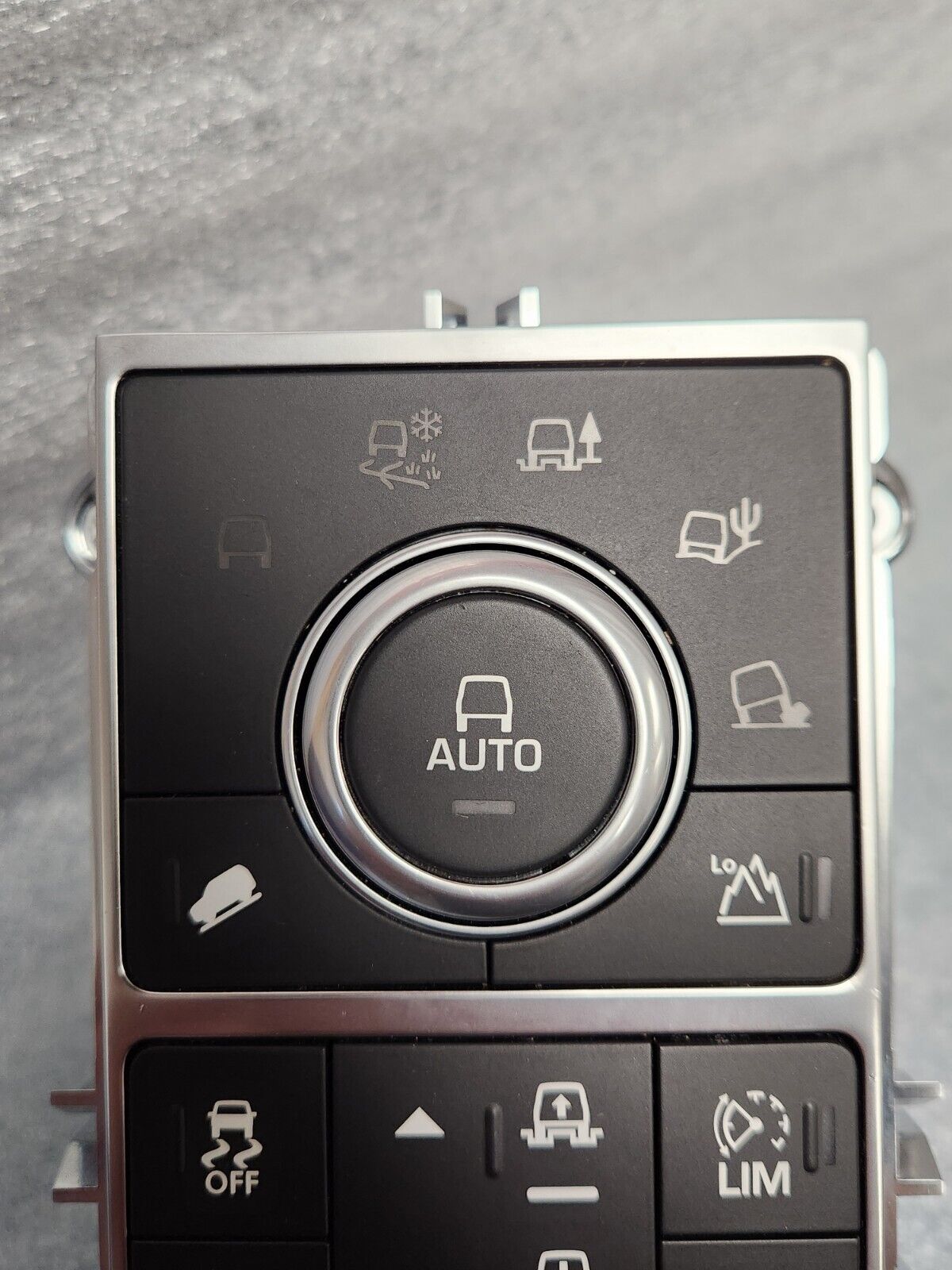 2017-2019 LAND ROVER DISCOVERY L462 TERRAIN RESPONSE CONTROL PARK SWITCH CONSOLE