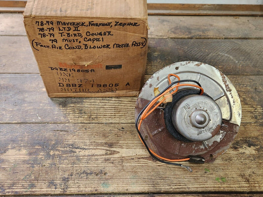 NOS OEM MOTORCRAFT D8BZ-19805A  79-87 FORD MUSTANG W/ A/C HEATER BLOWER MOTOR