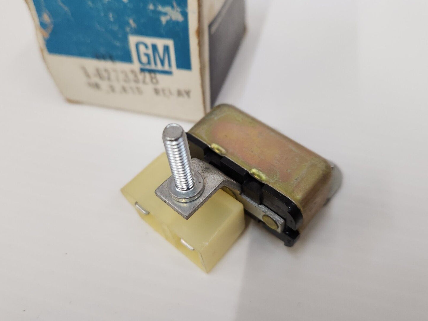 NOS 1972 1973 CHEVROLET CORVETTE NOVA CHEVELLE CAMARO HORN RELAY WARNING BUZZER