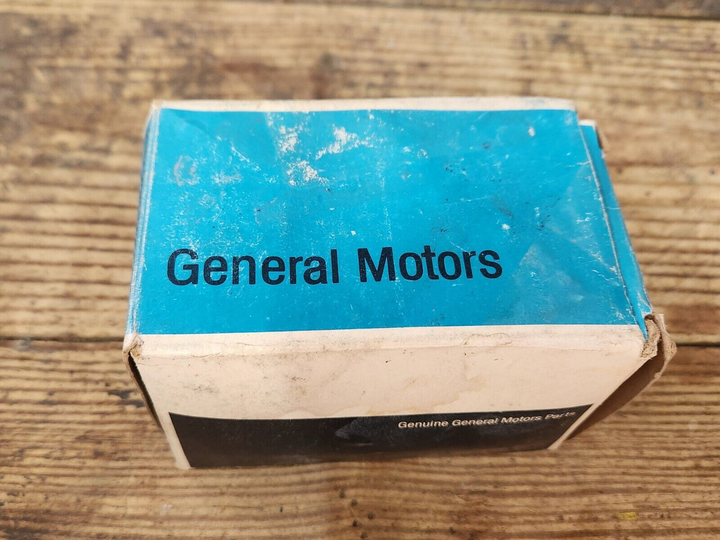 NOS OEM GM 1973 1974 SD 455 Super Duty 455 Pontiac Fuel Accumulator 491326