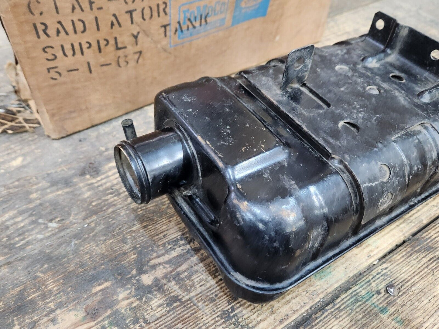 NOS 1961 Ford Galaxie Tbird  Mercury C1AE-8A080-C  6 cyl Radiator Expansion Tank