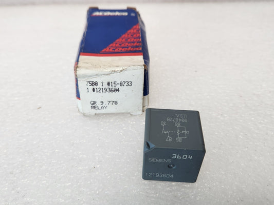 7991734