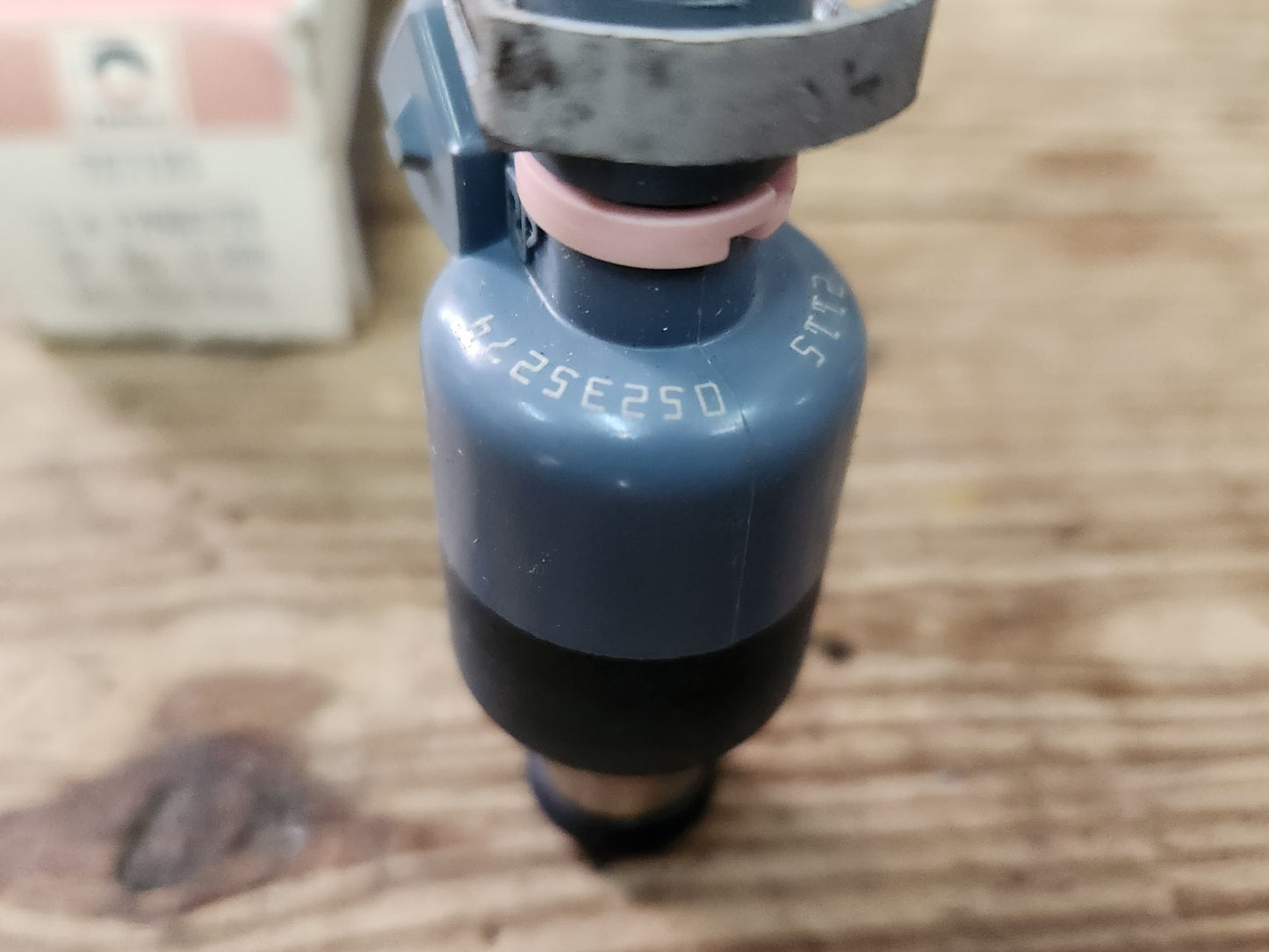 7395852