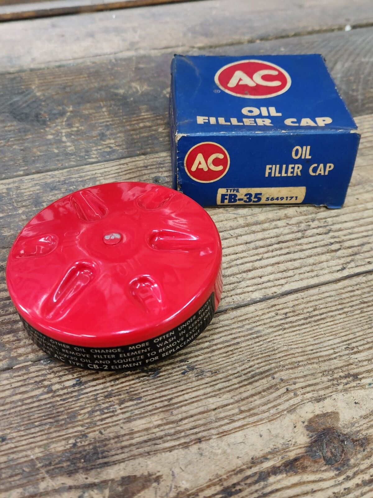 NOS OEM AC 1962 Oldsmobile Jet Fire Oil Filler Cap F85 Cutlass 88 FB35 5649171