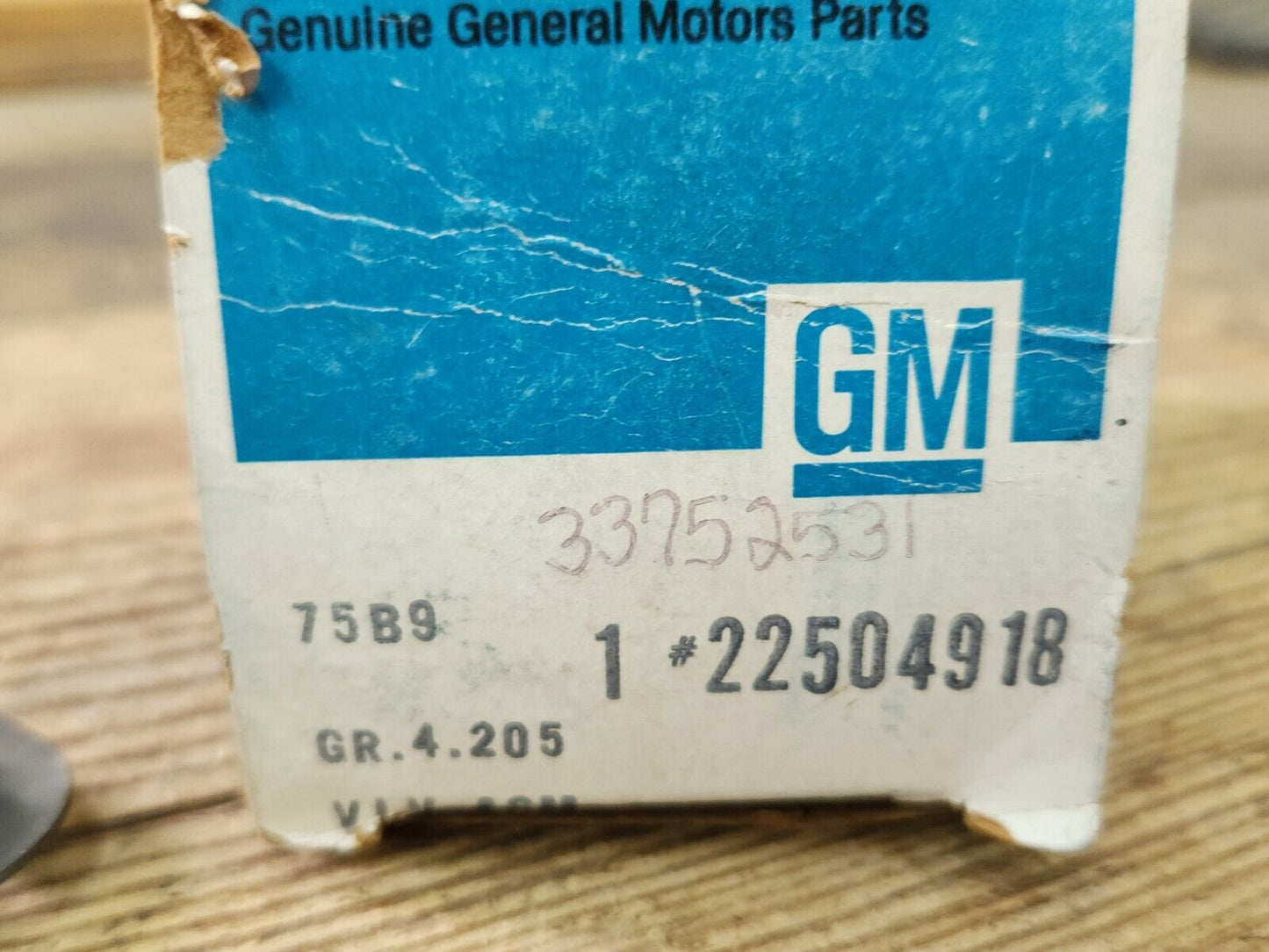 NOS GM 80 81 CHEVY CADILLAC OLDS BUICK 350N Transmission Vacuum Valve Regulator