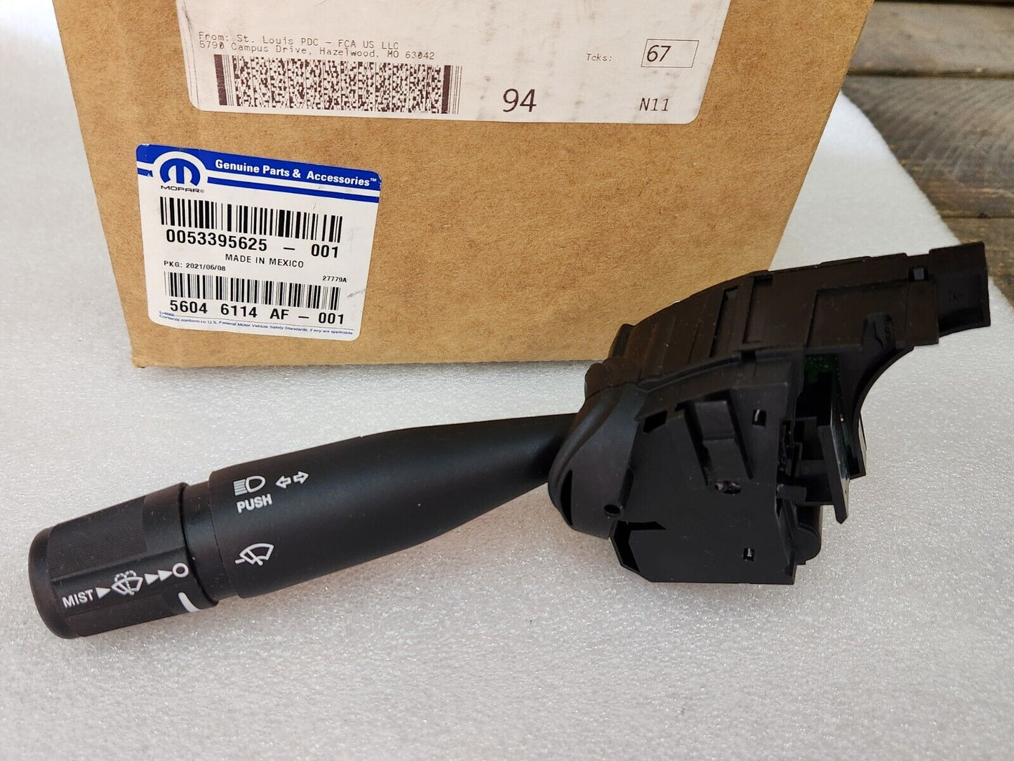 NEW OEM Multi-Function Wiper Turn Signal Switch 09-22 Ram Chrysler 56046114AD