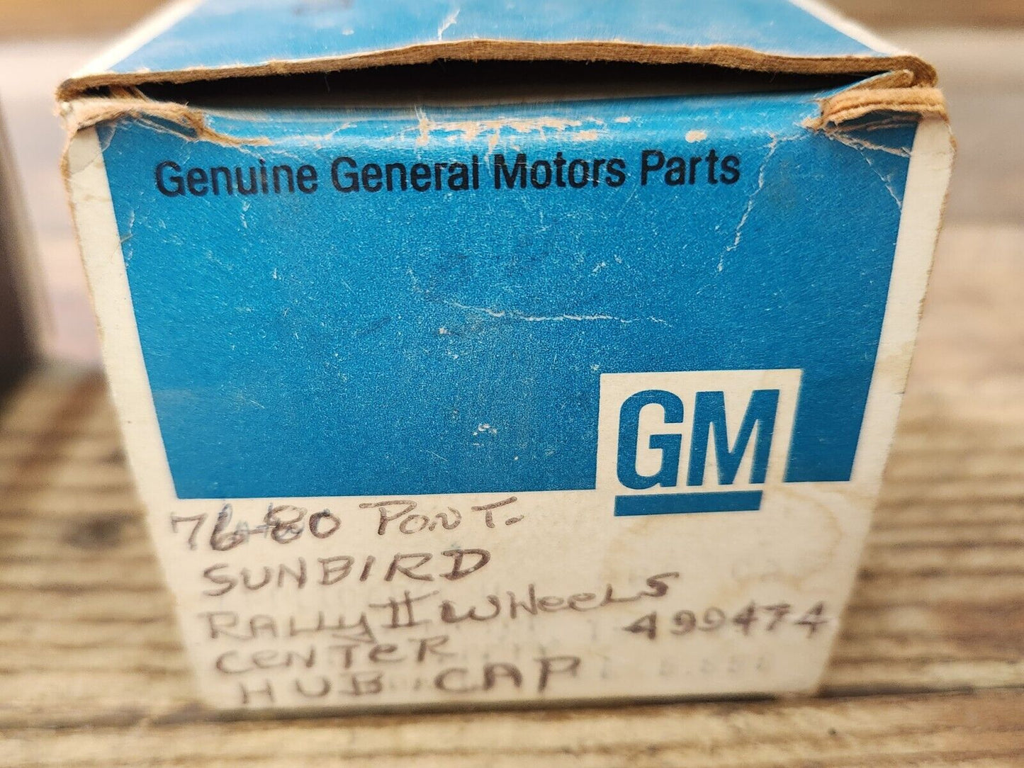 NOS PAIR 1974-1980 Pontiac Astre GT SJ Sunbird Rally Wheel Center Caps GM 499474