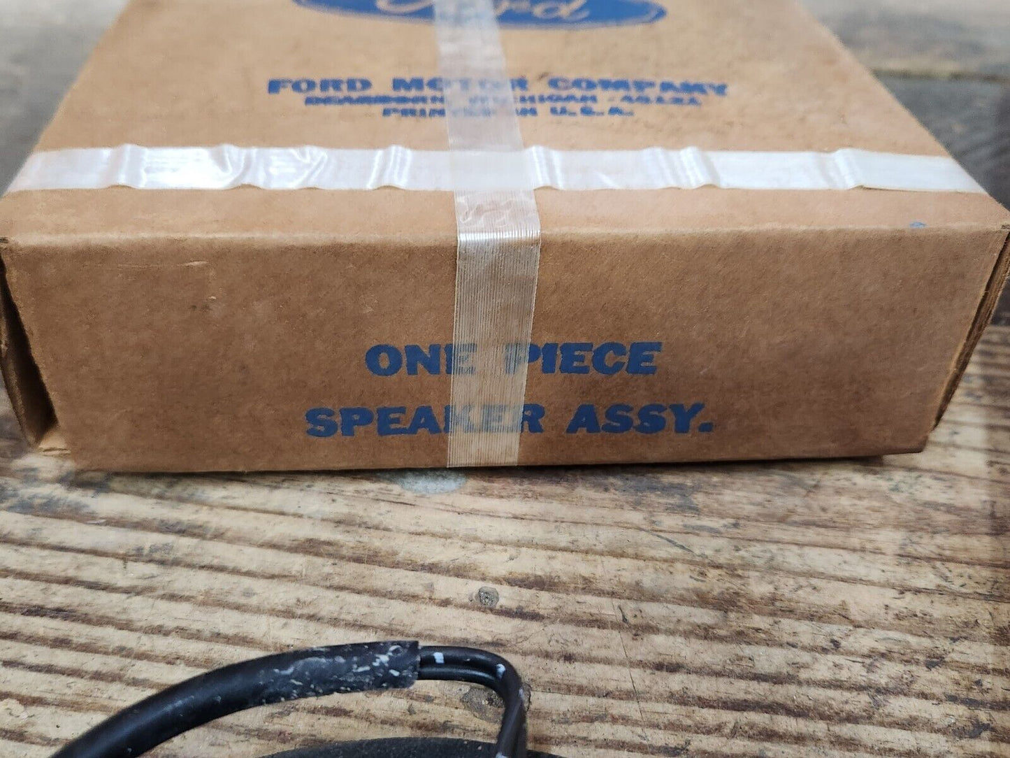 NOS OEM 75-78 FORD CAR MUSTANG TBIRD LTD 78 BRONCO FRT DOOR SPEAKER D5AZ-18808-A