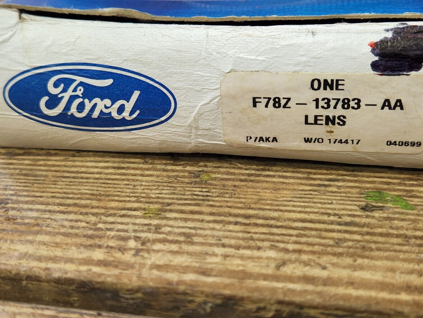 NOS 1997 - 2003 FORD WINDSTAR INTERIOR COURTESY LIGHT LAMP LENS F78Z-13783-AA