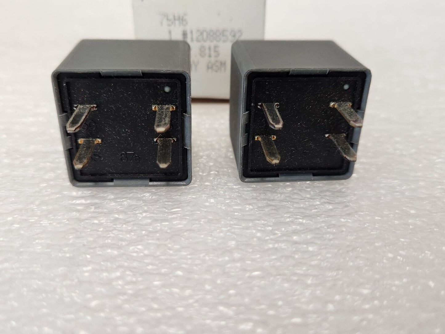 NEW NOS OEM PAIR Potter & Brumfield GM Chevy GMC relay VF28-11F14-Z01 12088592