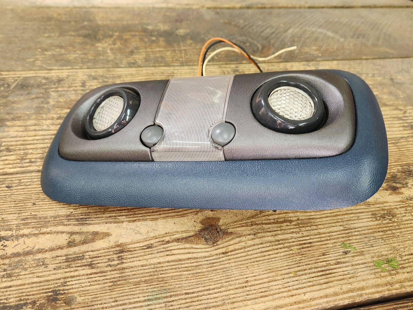94-99 Chevy Suburban Tahoe Yukon Dome Light Map Reading OEM Blue 15725071