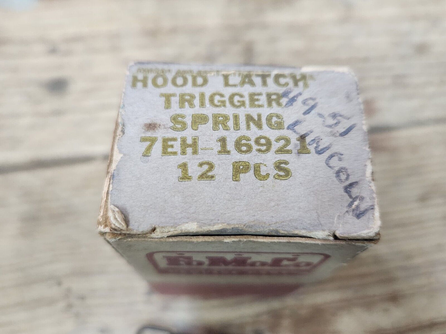 NOS OEM 1949 1950 1951 LINCOLN FORD HOOD LATCH TRIGGER SPRING 7EH-16921