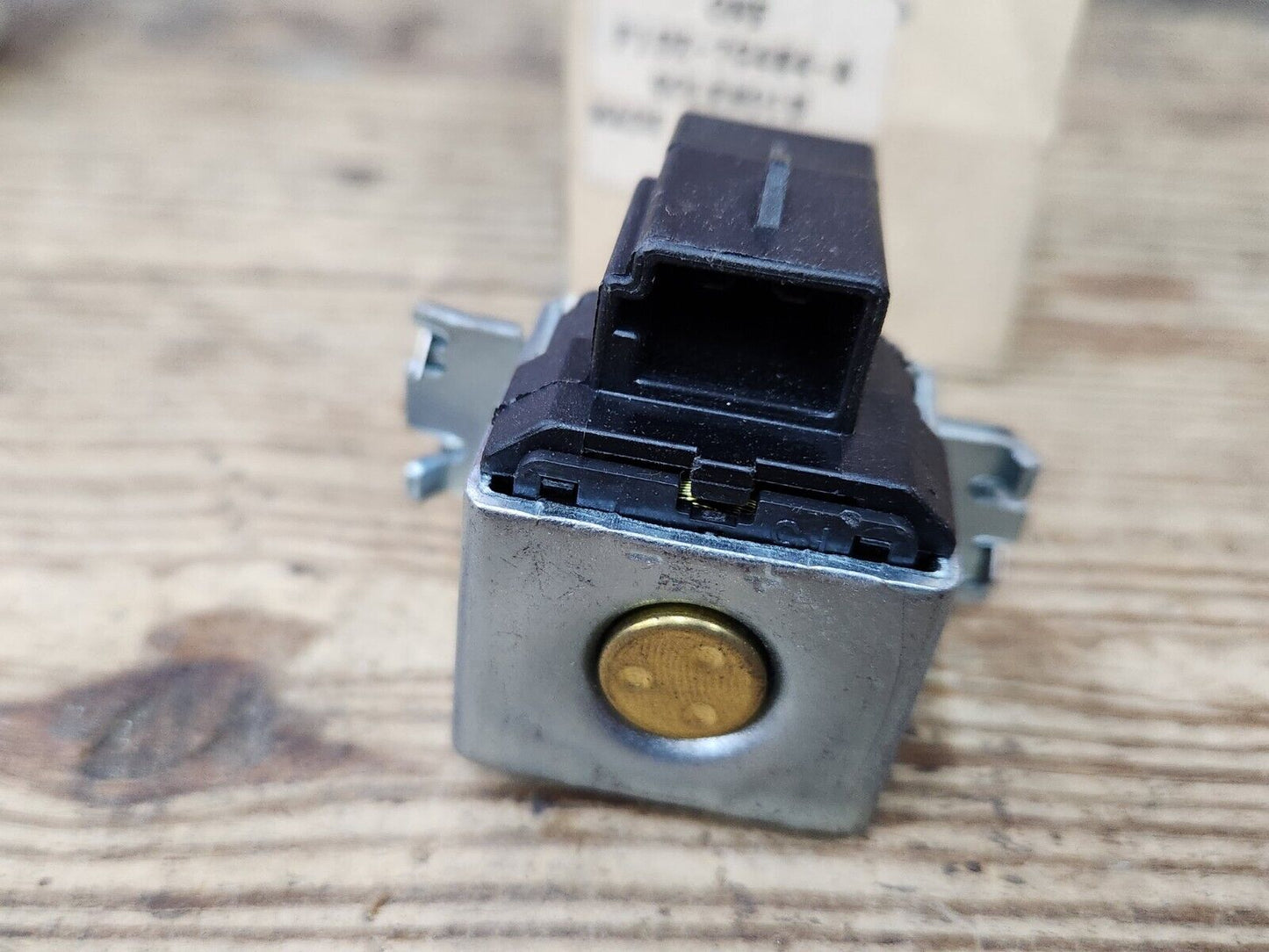 NEW OEM 1991-95 Ford F1DZ-7G484-A Auto Trans Lock-up Control TCC Solenoid