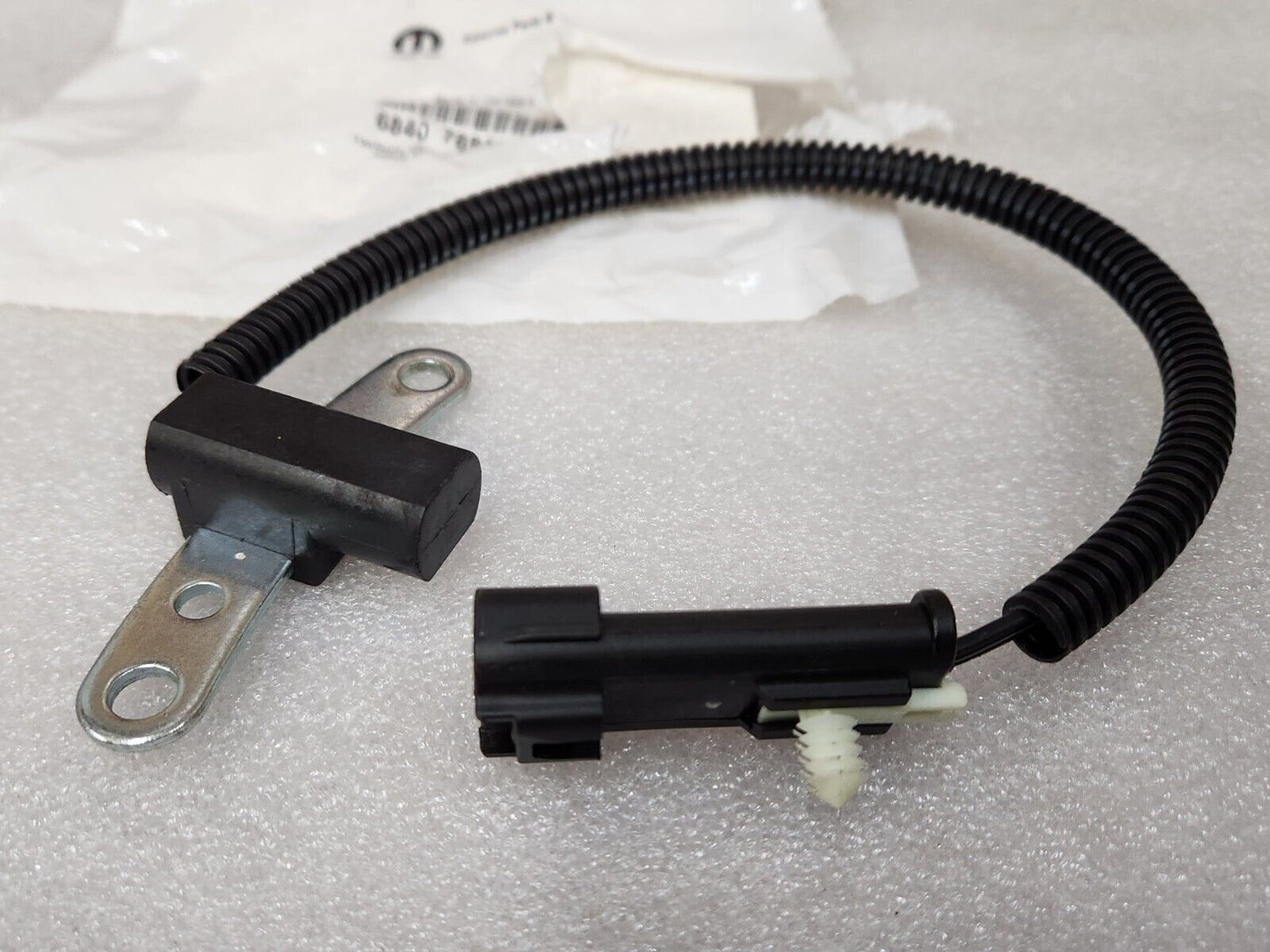 WRANGLER CHEROKEE DAKOTA GRAND CHEROKEE ENGINE CRANKSHAFT POSITION SENSOR MOPAR