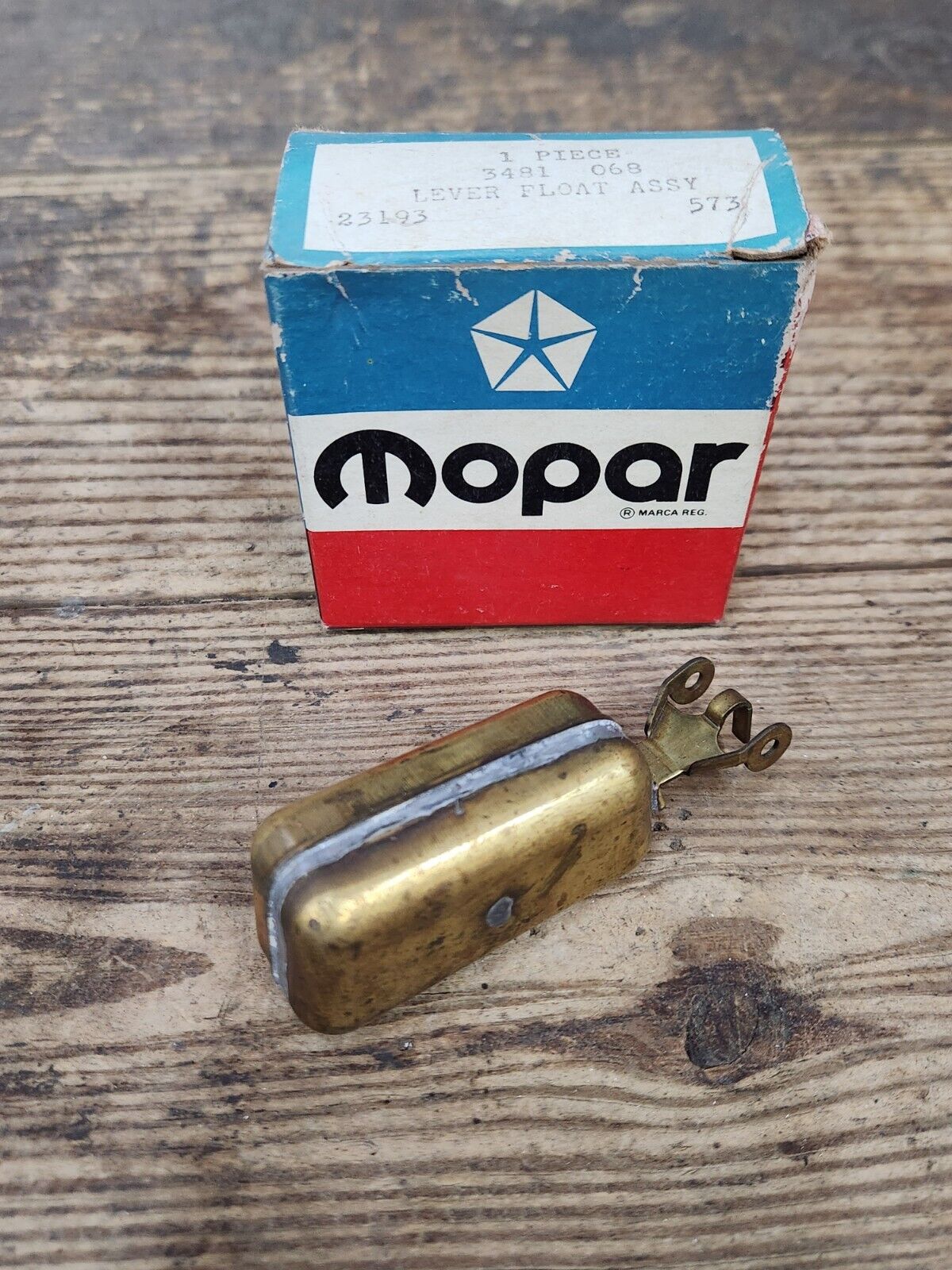 NOS Mopar 1971 Plymouth Dodge Chrysler 383 4 bbl Carter #6125s float #3481068