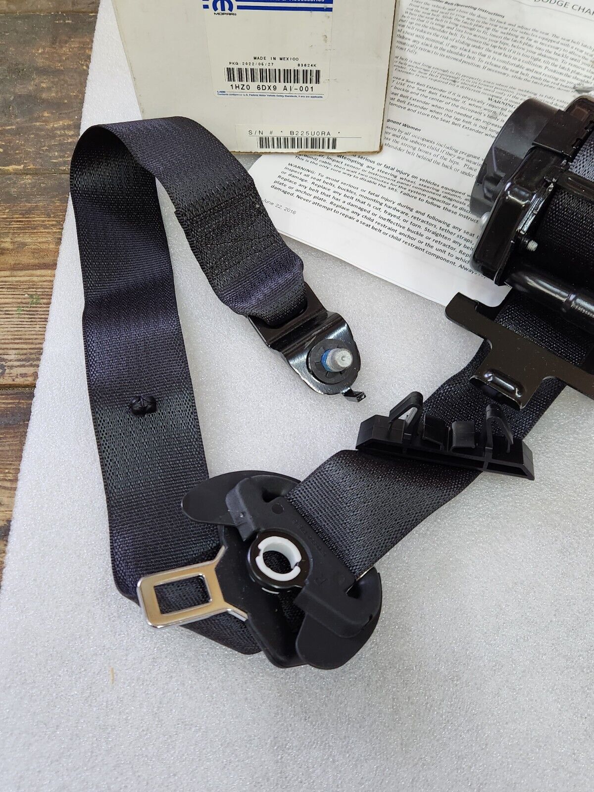 NEW OEM 11-23 DODGE CHARGER FRONT RIGHT PASS SIDE SEAT BELT RETRACTOR 1HZ06DX9AI